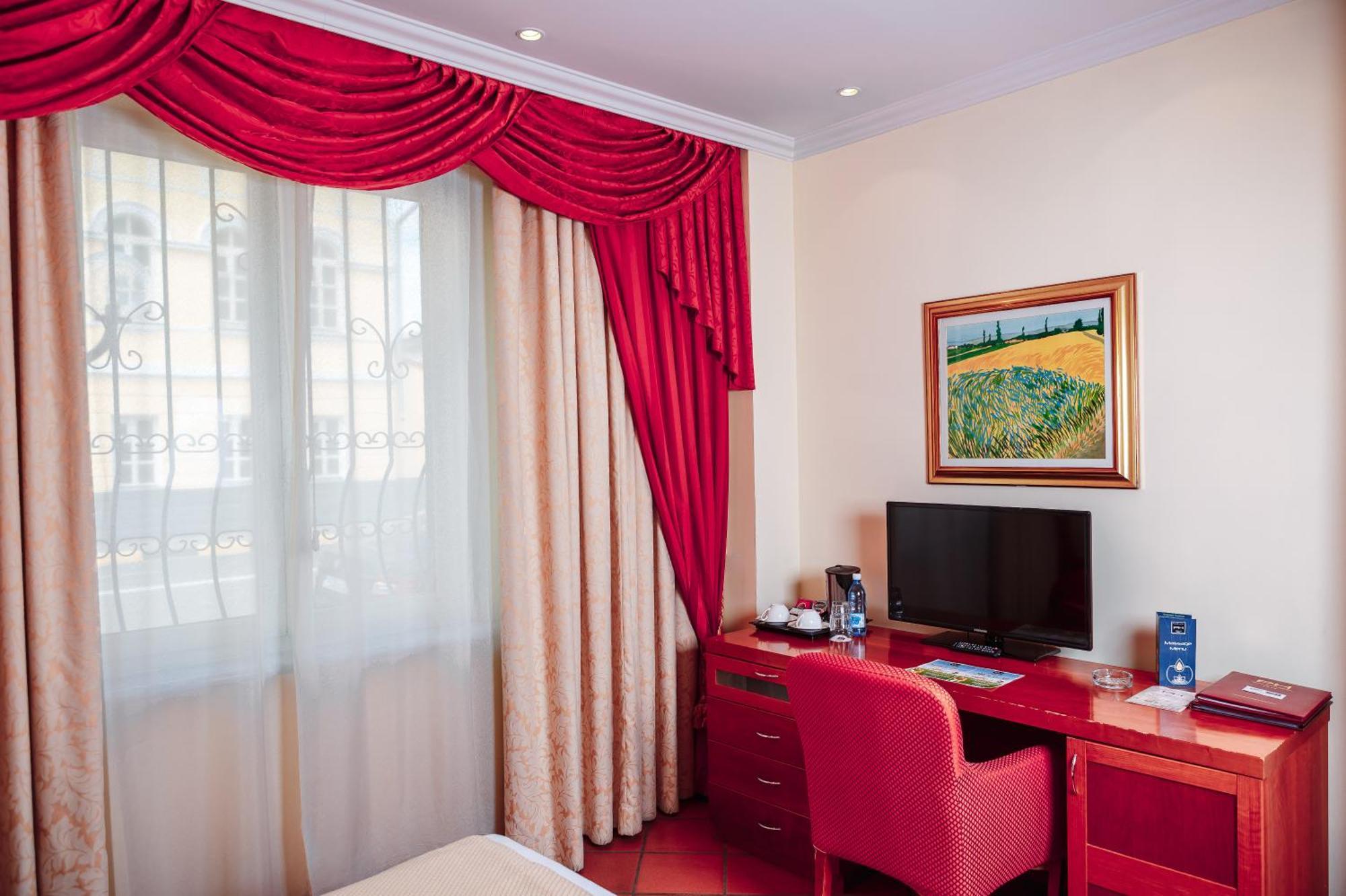 Hotel Pushkin Uralsk Rom bilde
